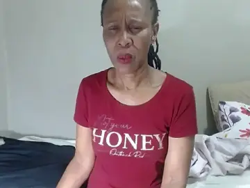 Ebonysweetcougar  live sex cam