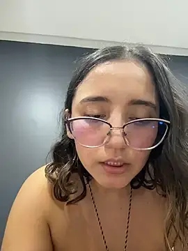 Kay_LustyWife  live sex cam