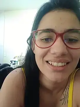 Mamamiabr  live sex cam