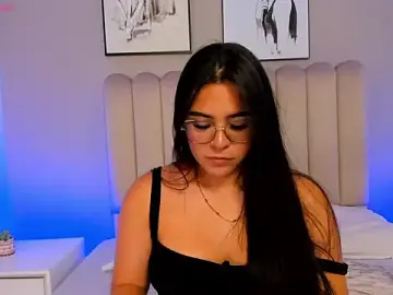 Melanie_hillz  live sex cam