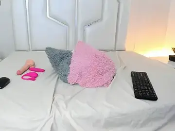 Miaatorres_  live sex cam