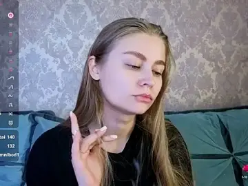 Polumna_cute  live sex cam