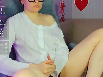 R_I_N_A  live sex cam