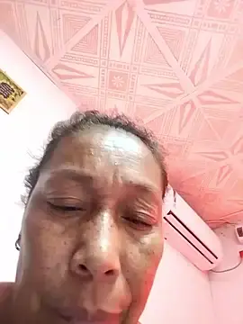 Ruby-Hot-Milf  live sex cam