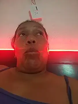 Ruby-Hot-Milf  live sex cam