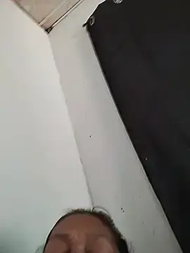 Ruby-Hot-Milf  live sex cam