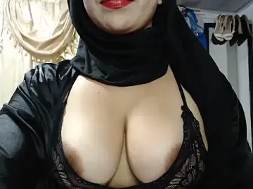 Nadia__abaud  live sex cam