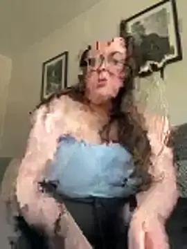 BellaBoux4  live sex cam
