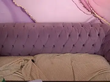 IceDanielles  live sex cam