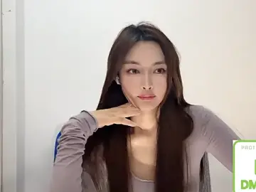 Nivaria-  live sex cam
