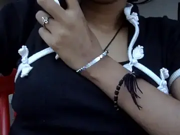 SEXY_PRIYA83  live sex cam