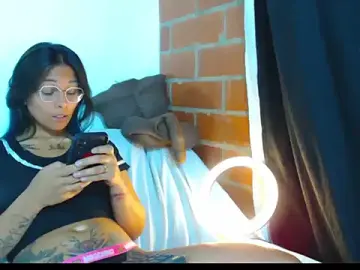 Sofynix  live sex cam