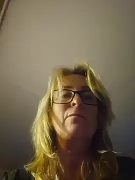 Steffi45  live sex cam