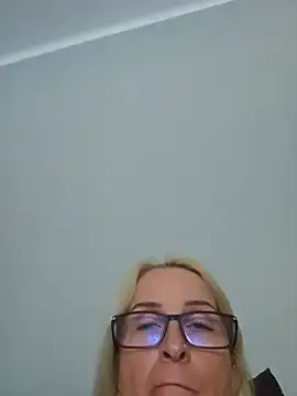 Steffi45  live sex cam