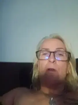 Steffi45  live sex cam