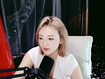 Unique_Mia  live sex cam