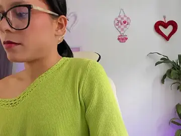 Emma_rinaldi  live sex cam