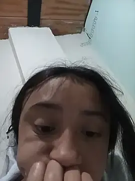 Valmold  live sex cam