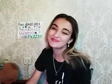 AminaGirls  live sex cam