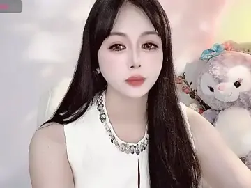 Lydia_170  live sex cam