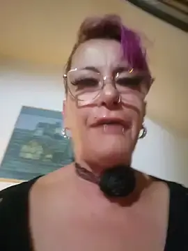 MisstressDenise  live sex cam