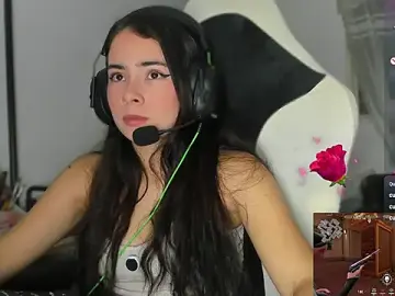 Aishellyng20_  live sex cam