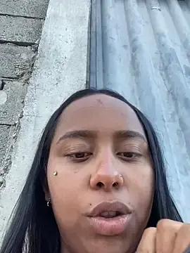 Jhenannyy  live sex cam
