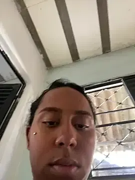 Jhenannyy  live sex cam
