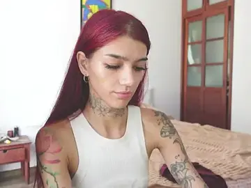Vinkitinkii  live sex cam
