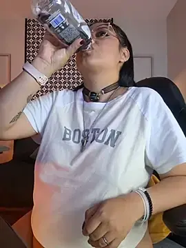 Amber_gold_  live sex cam