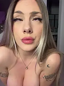 FrancescaNappi  live sex cam