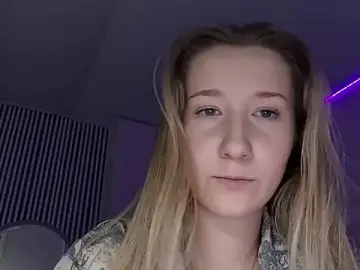 MerrileeReisser  live sex cam