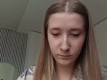 MerrileeReisser  live sex cam