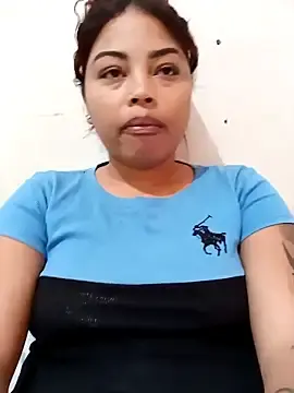 Naomi-Summer  live sex cam
