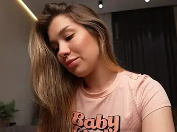 SashaBonfire  live sex cam