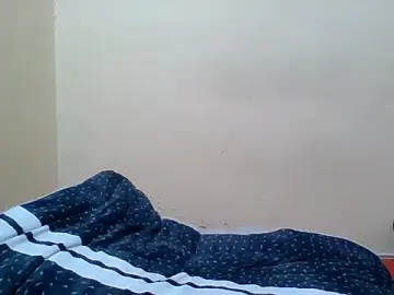 Alicethenaughty  live sex cam