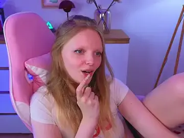 Evangel1ne  live sex cam