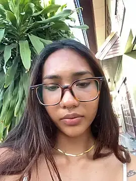 Lyla_luv  live sex cam