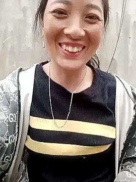 Muamua99  live sex cam