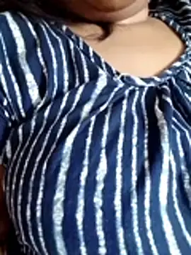 Nigtnge  live sex cam