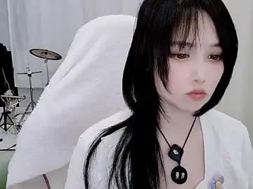 Evangelin-e  live sex cam