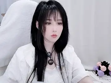 Evangelin-e  live sex cam