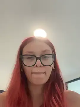 FoxyValentine  live sex cam