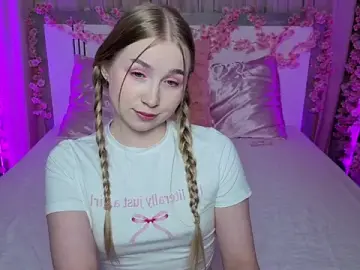 LilyStarlight  live sex cam