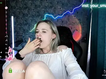 Your_small_bunny  live sex cam