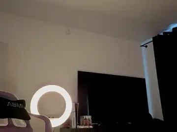 Elfinvibes  live sex cam