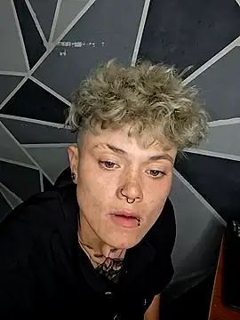 Megan_cr  live sex cam