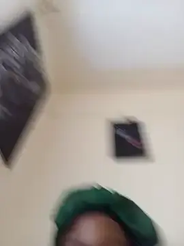 Prettypari  live sex cam