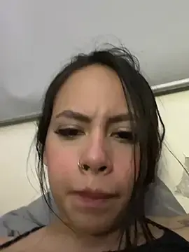 CarolinaRaven  live sex cam