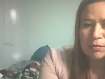 Kia_of_Persia  live sex cam